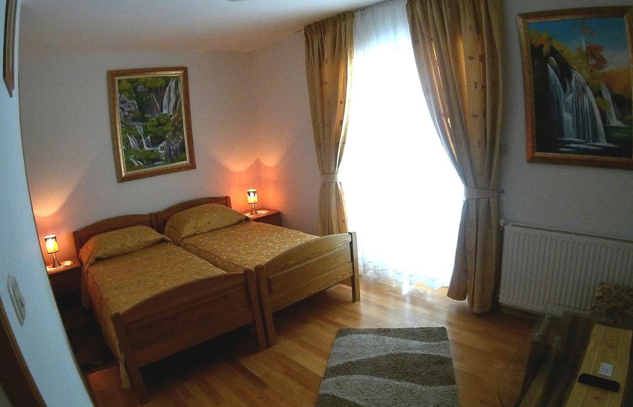 Plitvice Pension Perisic Кореница Экстерьер фото