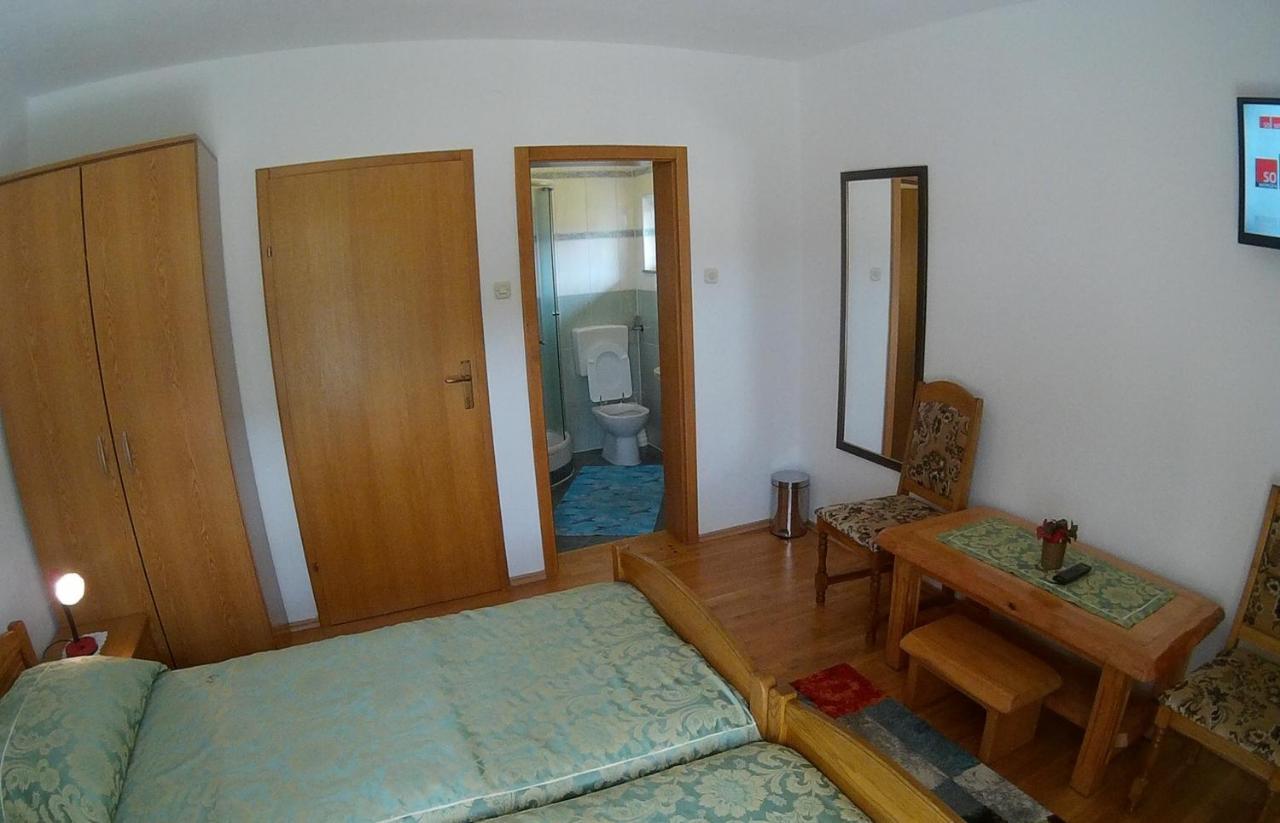 Plitvice Pension Perisic Кореница Экстерьер фото